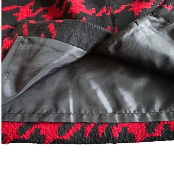 Talbots Women's 6P Wool Blend Houndstooth Skirt Black & Red - Picture 4 of 7